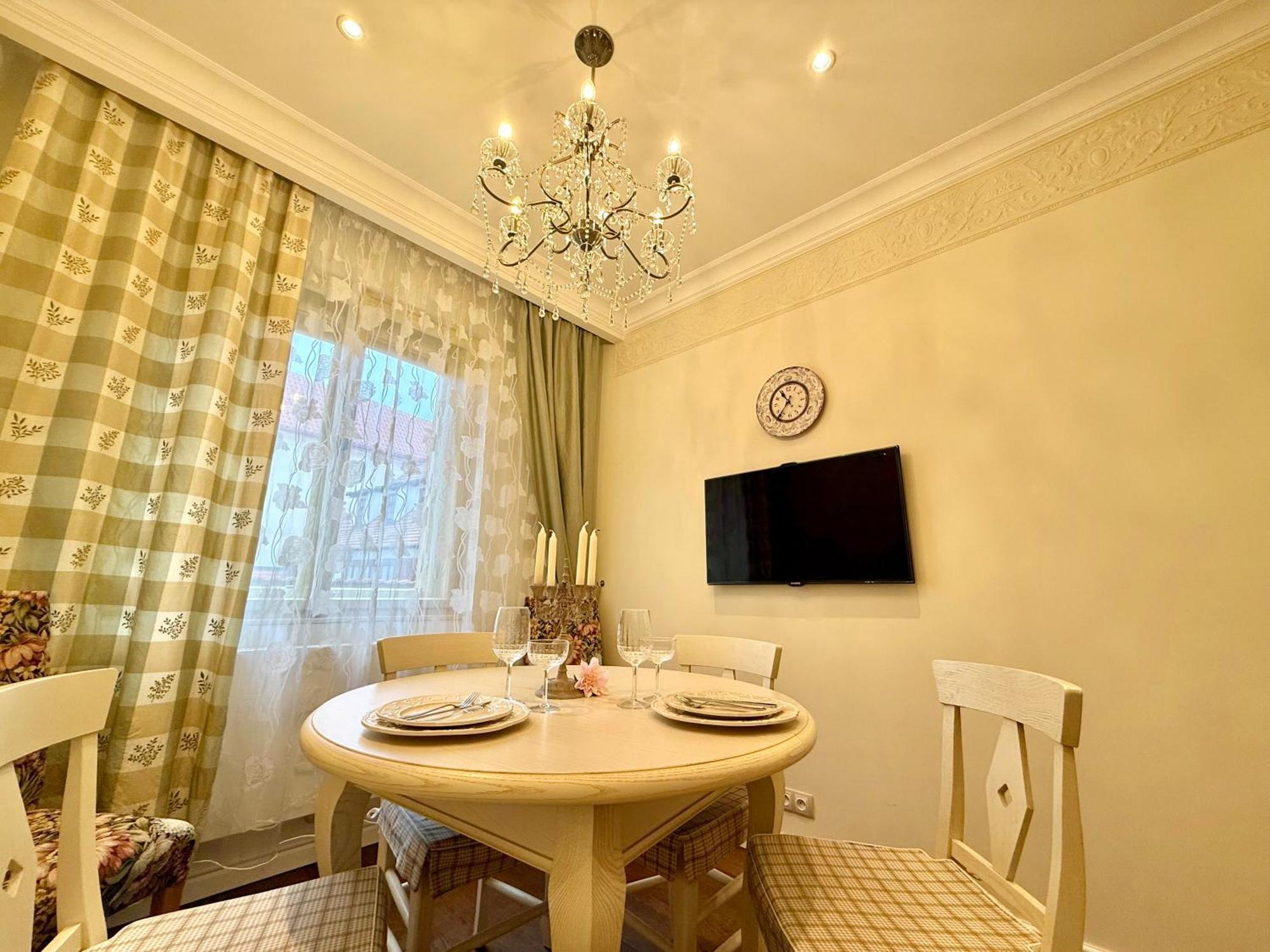 פראג Unique Charles Bridge 2Bdr Apartment. מראה חיצוני תמונה