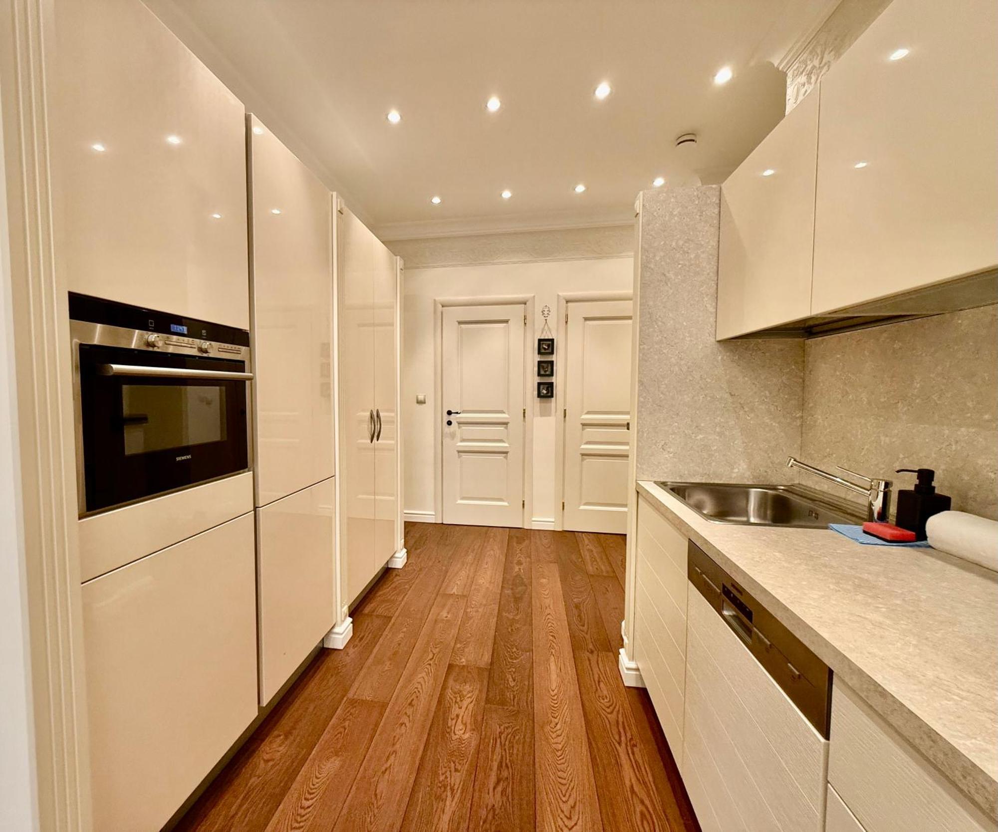 פראג Unique Charles Bridge 2Bdr Apartment. מראה חיצוני תמונה